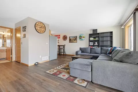 Living - 1579 County Road D E #E, Maplewood, MN 55109 photo 4 of 6