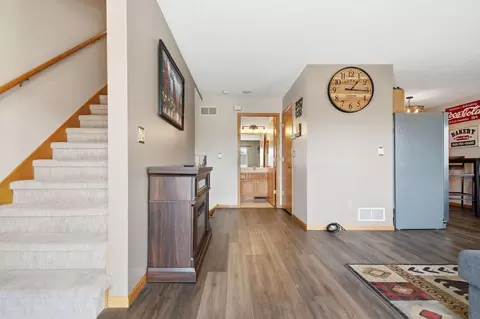 Entry Way - 1579 County Road D E #E, Maplewood, MN 55109 photo 1 of 3