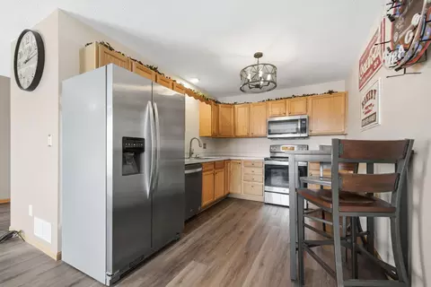 Kitchen - 1579 County Road D E #E, Maplewood, MN 55109 photo 1 of 3