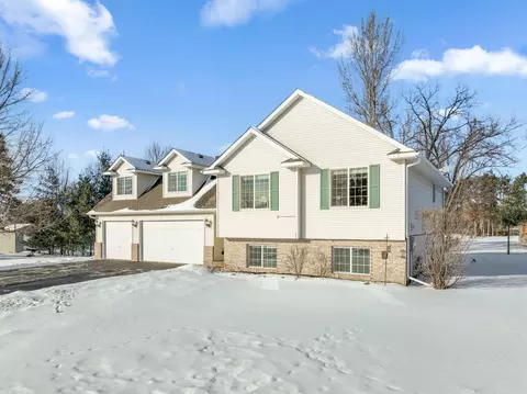 5994 301st Ct, Stacy, MN 55079