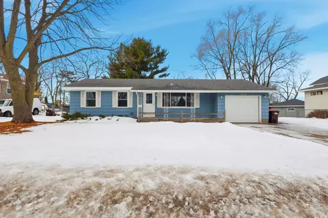 1312 Gary Dr, Saint Paul Park, MN 55071