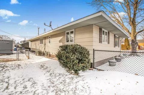 Exterior - 2104 3rd St N, Saint Cloud, MN 56303 photo 4 of 4