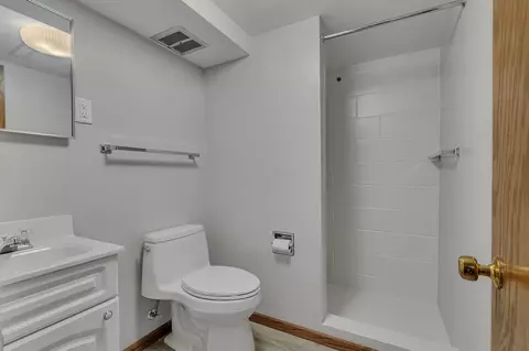 Bath - 2104 3rd St N, Saint Cloud, MN 56303 photo 2 of 2