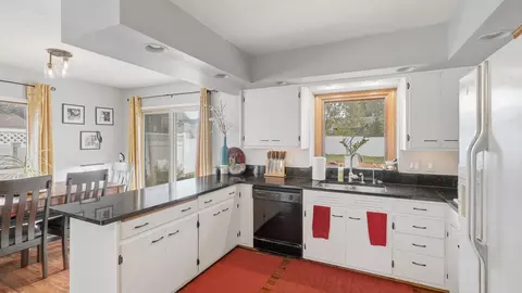 Kitchen - 103 Calm Ct, Mapleton, MN 56065 photo 3 of 6