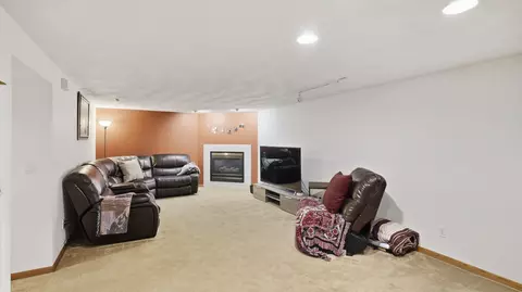 Living - 103 Calm Ct, Mapleton, MN 56065 photo 2 of 2