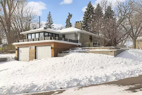 347 Apple Ln, Richfield, MN 55423