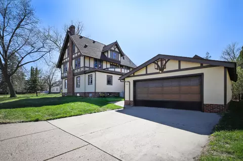 Exterior - 929 Elm Ave E, Waseca, MN 56093 photo 4 of 6