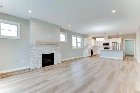 5189 216th St W, Farmington, MN 55024