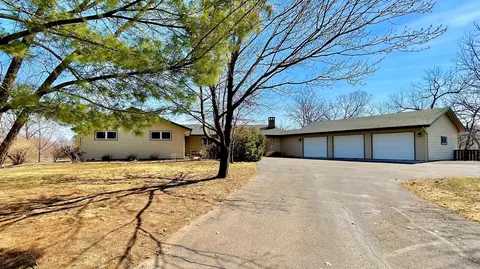 237 Butternut Ave, Red Wing, MN 55066