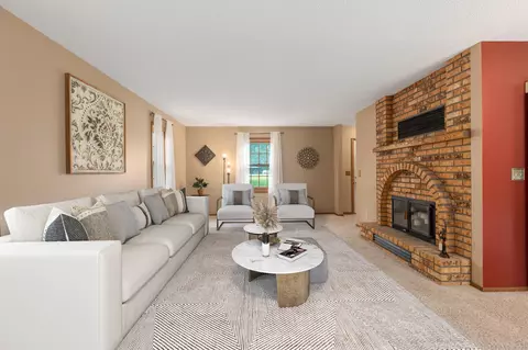 8378 Red Pine Cir, Baxter, MN 56425