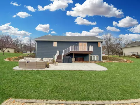 313 3rd St N, Kerkhoven, MN 56252