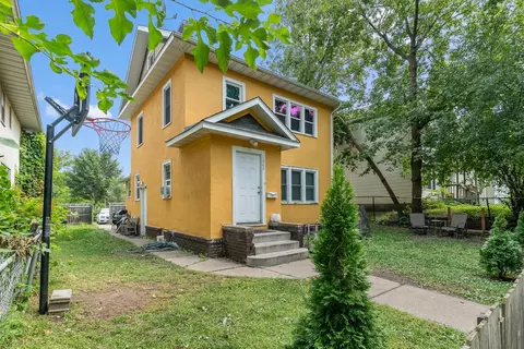 1942 Oliver Ave N, Minneapolis, MN 55411
