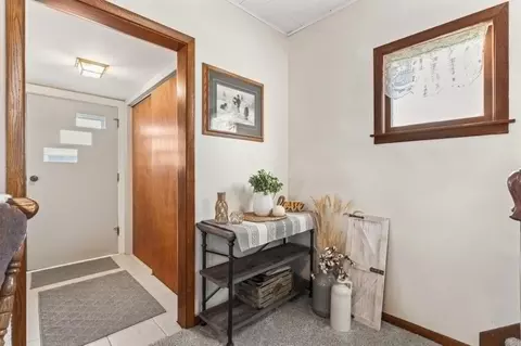 Entry Way - 130 2nd St SE, Plainview, MN 55964 photo 1 of 3
