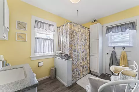 Bath - 130 2nd St SE, Plainview, MN 55964 photo 1 of 2