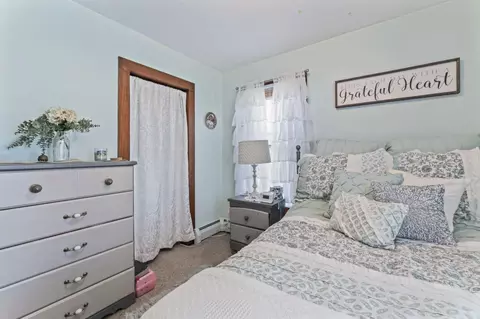 Bedroom - 130 2nd St SE, Plainview, MN 55964 photo 5 of 5