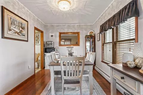 Dining - 130 2nd St SE, Plainview, MN 55964 photo 1 of 2