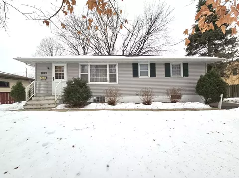 7829 Terra Linda Dr, New Hope, MN 55427