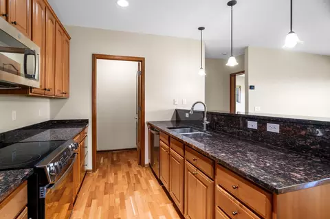 Kitchen - 4100 Spring St #211, Spring Park, MN 55384 photo 3 of 5