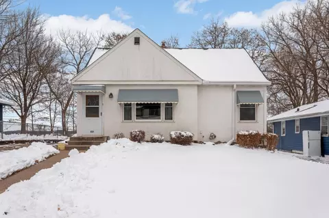 821 9th Ave S, South Saint Paul, MN 55075