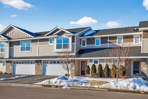 2131 Bay Dr, Lino Lakes, MN 55038