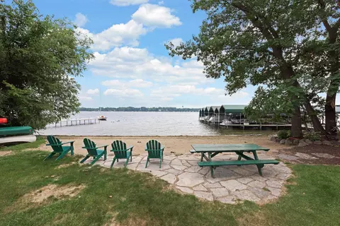 Exterior - 45 Gideons Point Rd, Tonka Bay, MN 55331 photo 12 of 12