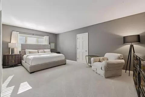 Bedroom - 45 Gideons Point Rd, Tonka Bay, MN 55331 photo 6 of 6