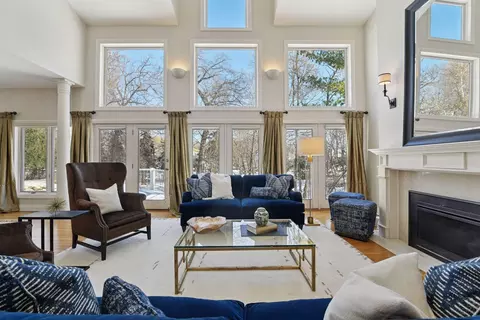 Living - 45 Gideons Point Rd, Tonka Bay, MN 55331 photo 3 of 11