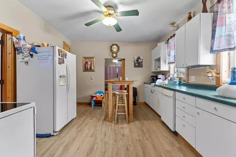 Kitchen - 3746 SW 16th Ave SW, Pine River, MN 56474 photo 3 of 3