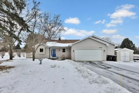 26038 Granada Ave, Wyoming, MN 55092