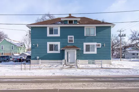 120 University Dr S, Fargo, ND 58103