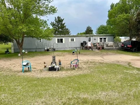 128 Park Cir, Ottertail, MN 56571