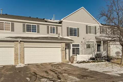 6229 30th Ave NW, Rochester, MN 55901