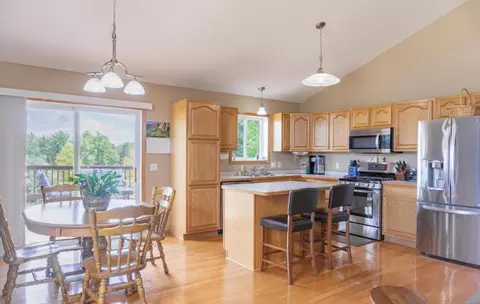 211 Clover Ct, Jordan, MN 55352 photo 3