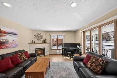 11340 Oregon Ave N, Champlin, MN 55316 photo 8