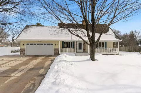 11340 Oregon Ave N, Champlin, MN 55316