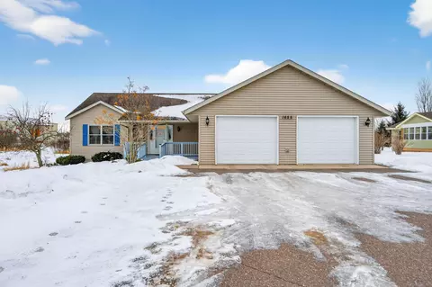 1655 Danis Way, Cumberland, WI 54829