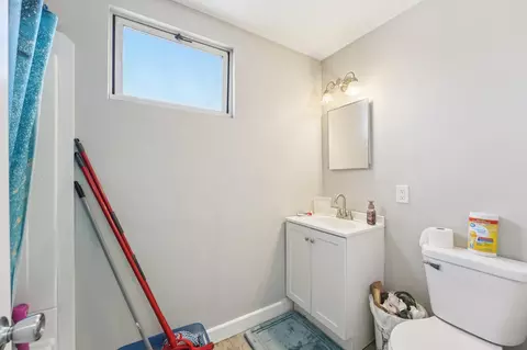 Bath - 527 6th Ave NW, Faribault, MN 55021 photo 5 of 6