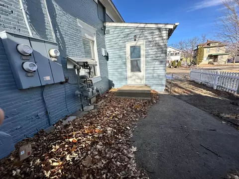 Exterior - 527 6th Ave NW, Faribault, MN 55021 photo 5 of 5