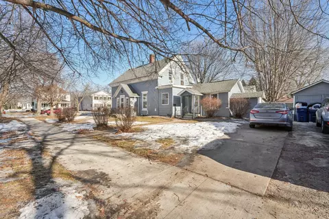 Exterior - 527 6th Ave NW, Faribault, MN 55021 photo 1 of 5