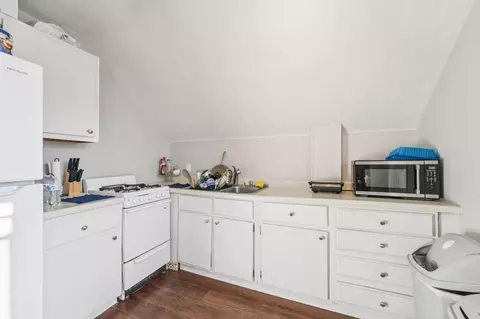 Kitchen - 527 6th Ave NW, Faribault, MN 55021 photo 2 of 8