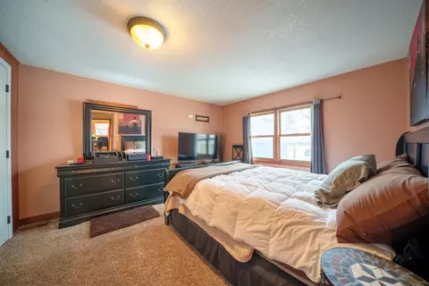 Bedroom - 23250 Northfield Blvd, Hampton, MN 55031 photo 1 of 3