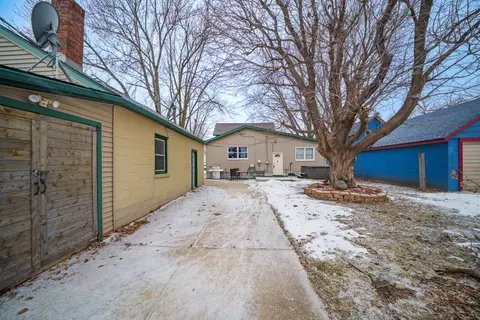 Exterior - 23250 Northfield Blvd, Hampton, MN 55031 photo 2 of 3