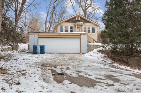 2315 Kirkwood Ln N, Plymouth, MN 55441
