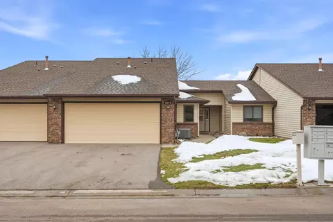 3870 Simpkins Dr SW, Prior Lake, MN 55372