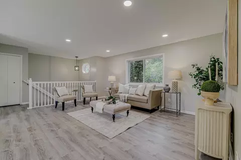 430 Wagon Wheel Cir, Buffalo, MN 55313
