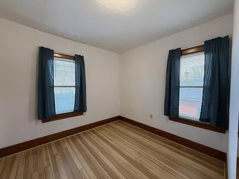 Bedroom - 135 E Snelling Ave, Appleton, MN 56208 photo 5 of 6