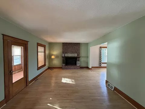 Living - 135 E Snelling Ave, Appleton, MN 56208 photo 9 of 13