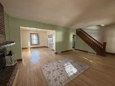 Living - 135 E Snelling Ave, Appleton, MN 56208 photo 7 of 13