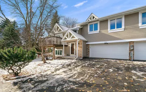 14216 Towers Ln, Eden Prairie, MN 55347