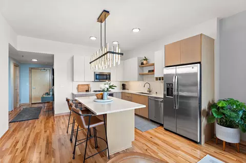 1240 S 2nd St #525, Minneapolis, MN 55415